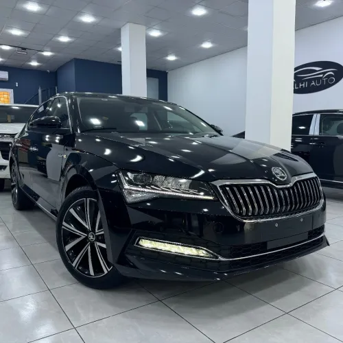 Skoda Superb 2025 Business