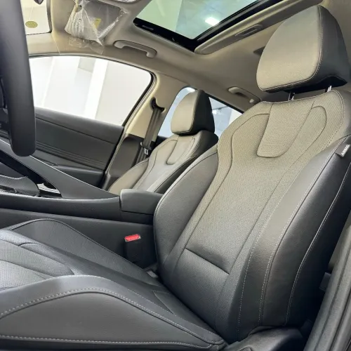 Hyundai Elantra 2025 GLX