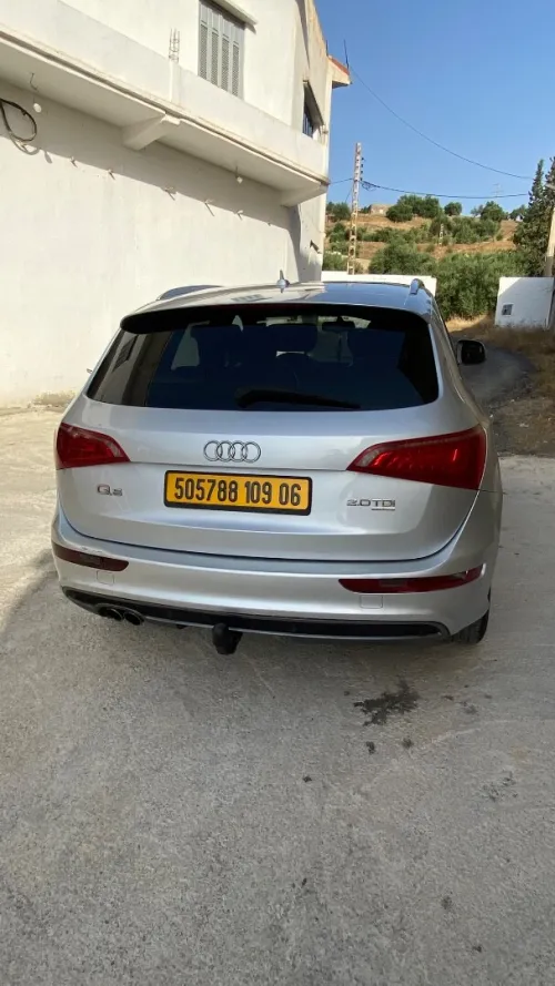 Audi Q5 2009 S Line Pack Tech