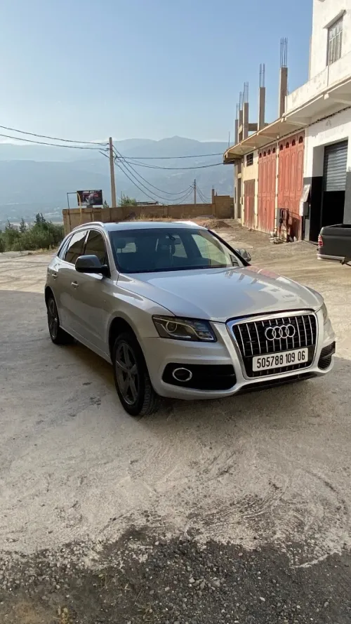 Audi Q5 2009 S Line Pack Tech