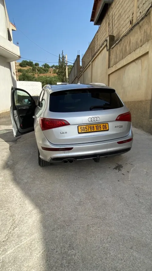 Audi Q5 2009 S Line Pack Tech