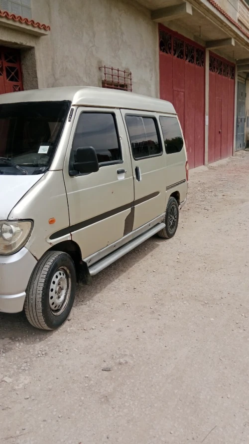 willing mini bus 2014 