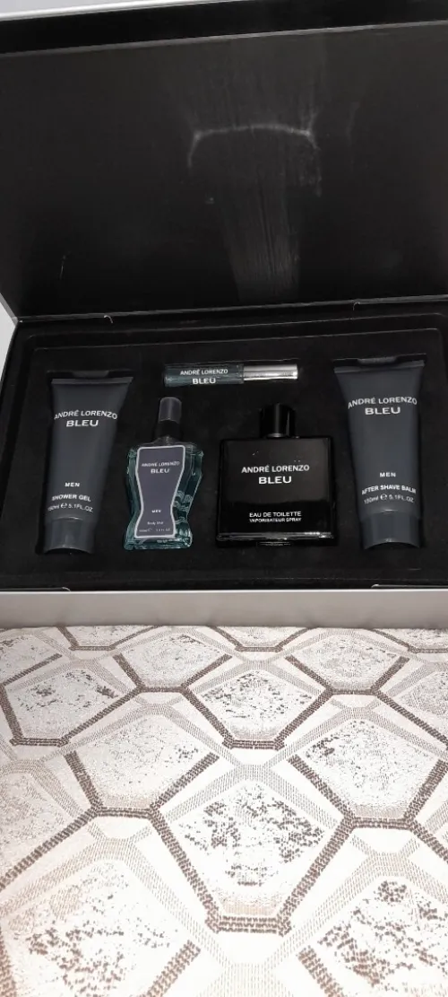 Deodorant et parfum "gros"