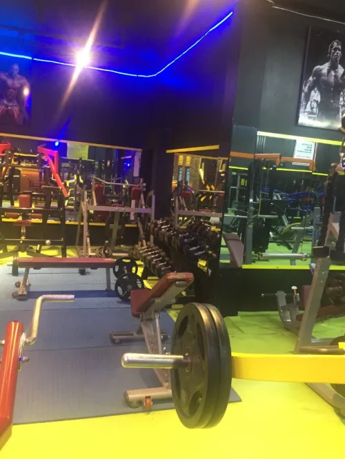 Vente d equipement complet d une salle de sport