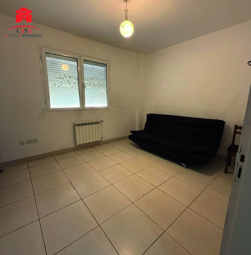 Vente Appartement Niveau de villa F4 Alger Bologhine