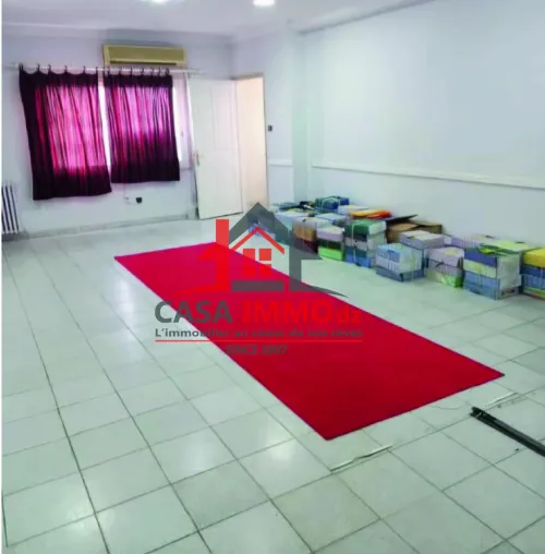 Vente Appartement Niveau de villa F10+ Alger Kouba