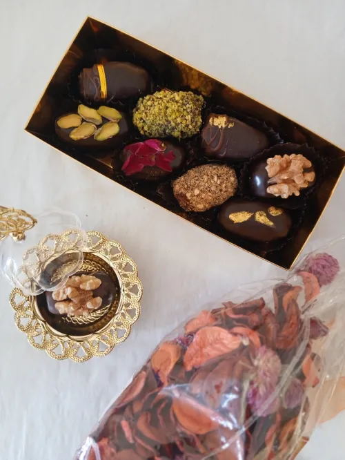 حلويات جزائرية تقليدية للأفراح والمناسبات . Dattes fourrées
