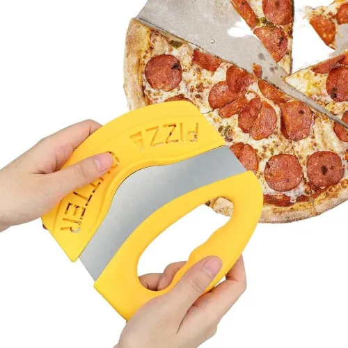 قاطعة بيتزا احترافية بشفرة من الفولاذ المقاوم للصدأ Coupe-pizza professionnel avec lame en acier inoxydable