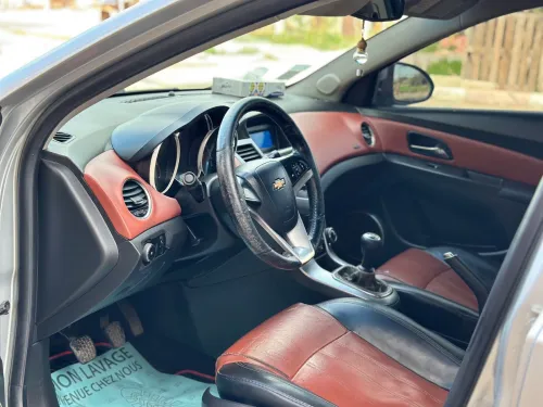 Chevrolet Cruze 2012 LT