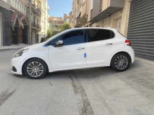 Peugeot 208 2019 Access Facelift