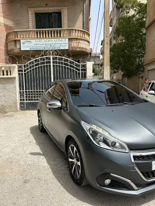 Peugeot 208 2018 Allure Facelift