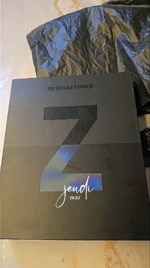 Samsung Galaxy z flad3