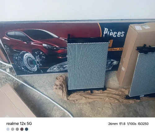 Radiateur d'eau Renault clio4/symbole 2/Sandero Stepway 2/Logan 2 