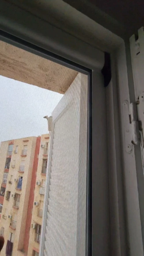 موستياكر المنيوم moustique aluminium 