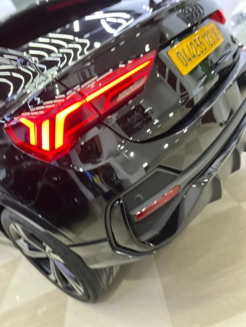 Audi Q3 2023 S-line
