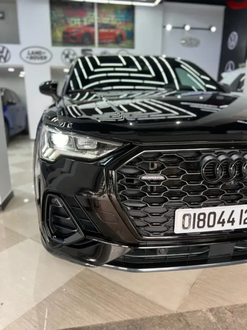 Audi Q3 2023 S-line