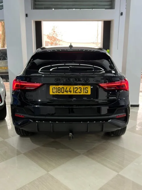 Audi Q3 2023 S-line