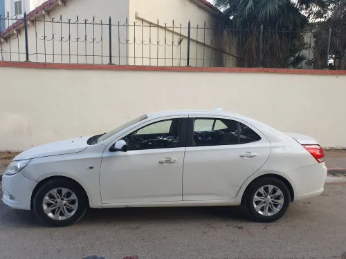 Chevrolet Optra 5 portes 2015 Optra 5 portes