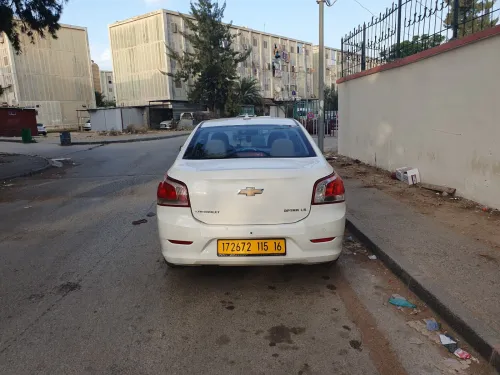 Chevrolet Optra 5 portes 2015 Optra 5 portes