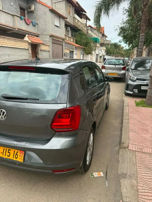 Volkswagen Polo 2015 TrendLine