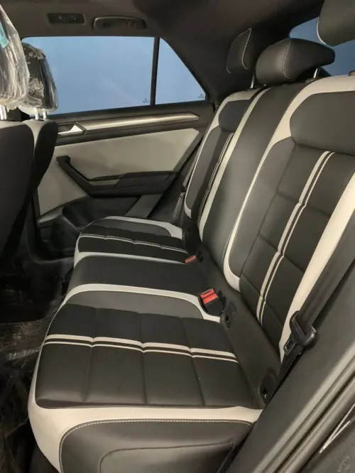 Volkswagen T-Roc 2025 R-Line 