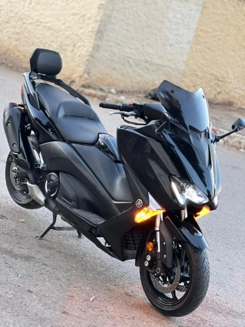 YAMAHA TMAX 2017
