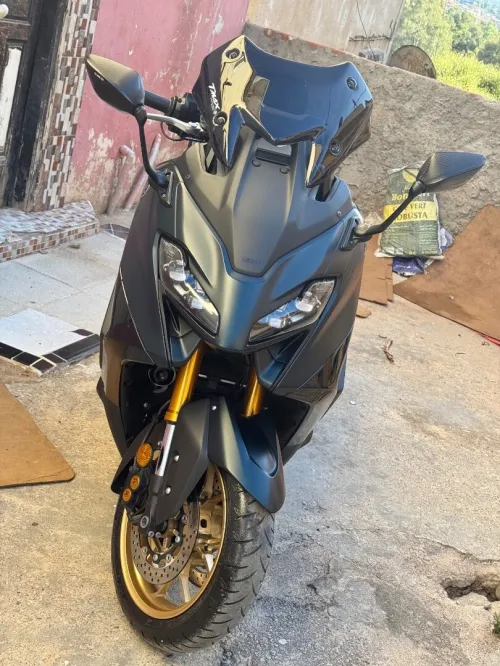 Yamaha Tmax 562 2023