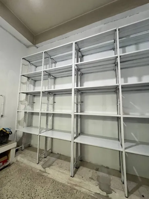 Rayonnage métallique / Etagère archives/ Rayonnage stockage/ Rayonnage léger standard ou sur mesure