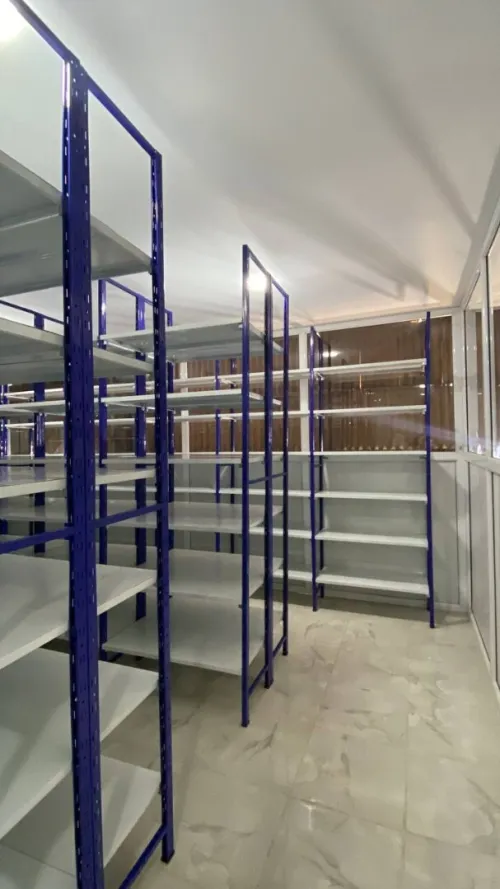 Rayonnage métallique / Etagère archives/ Rayonnage stockage/ Rayonnage léger standard ou sur mesure