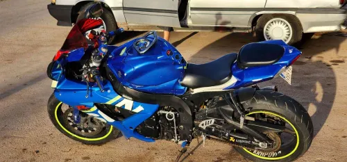 Suzuki gsxr k9 750 k9 2012