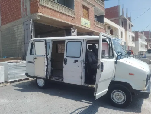 Peugeot J5 1990 J5