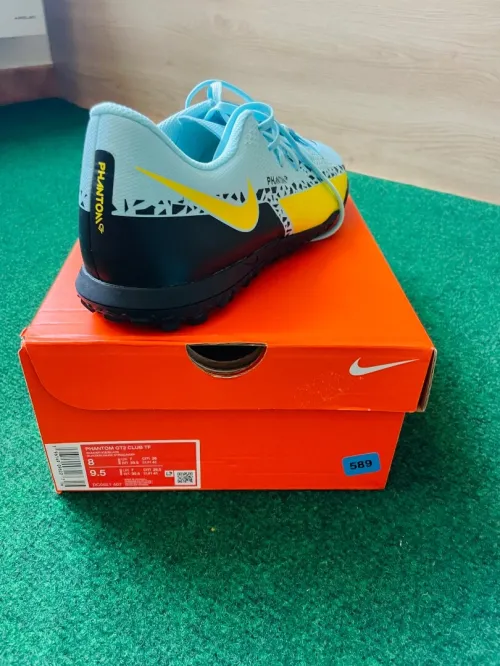 Nike Phanton GT2 Club TF 