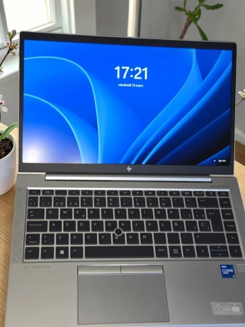2 Laptop HP ELITEBOOK 840 8G