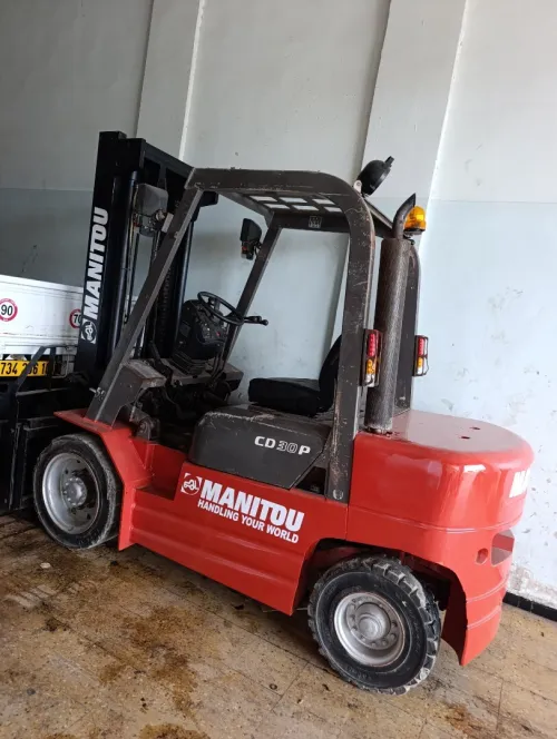 Clark Manitou 3t 2008
