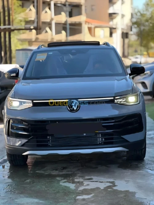 Volkswagen Tahru 2025 