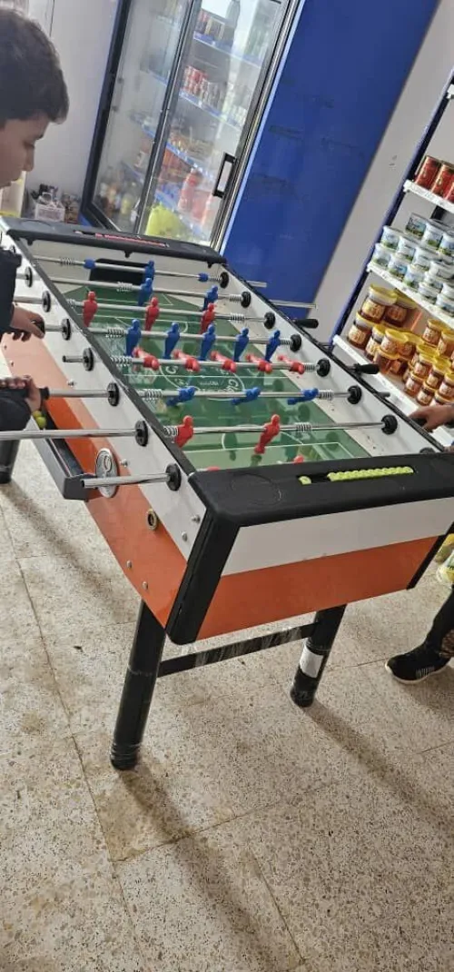 baby-foot كلاسيكو  avec 30 jetons    7 ball