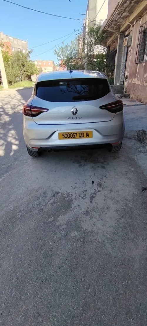 Renault Clio 5  2023 Equilibre
