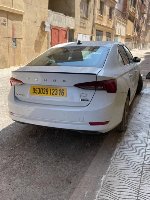 Skoda Octavia 2023 E-tec