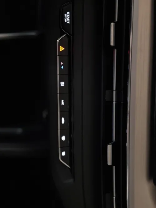 Livan X3 Pro  2026 Automatique (Avec toi ouvrant )