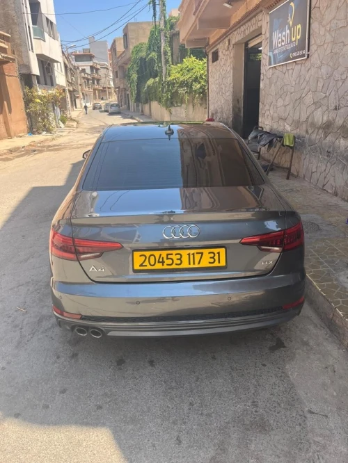 Audi A4 2017 S Line +