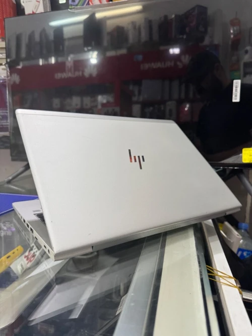 Hp G840