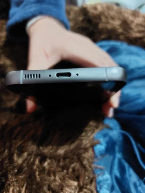 samsung samsung S23 FE