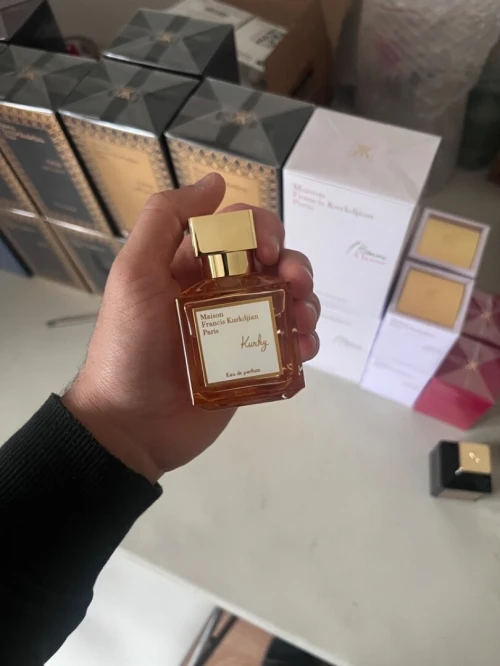 parfum louis vuitton dior Chanel yves saint laurent tom ford guerlain mfk creed xerjoff nishane 
