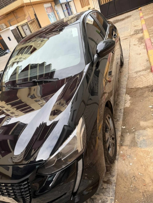 Peugeot 208 2022 Allure