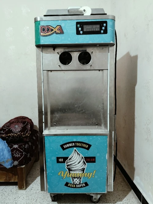 Machine A creme Doxa