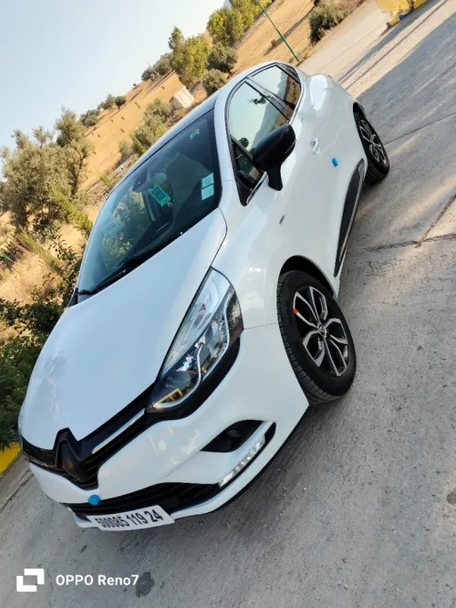 Renault Clio 4 2019 Limited 2
