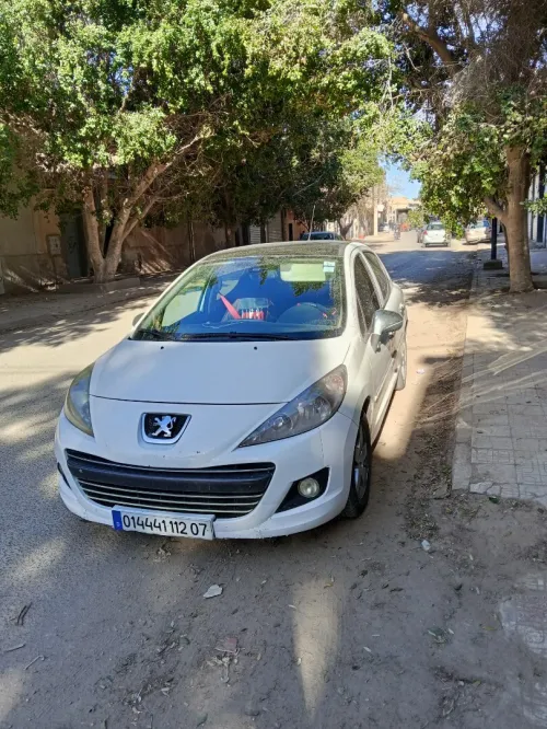 Peugeut 207 2012 Aluree