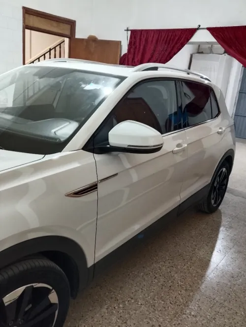 Volkswagen Tacqua 2023 