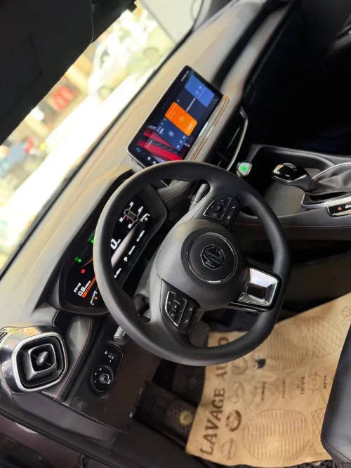 MG MG5 2025 MG5 Luxury Edition