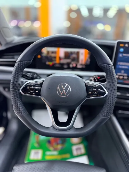 Volkswagen Passat 2025 R Line